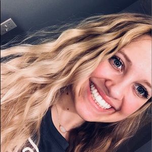 Meet your Posher, Lindsey